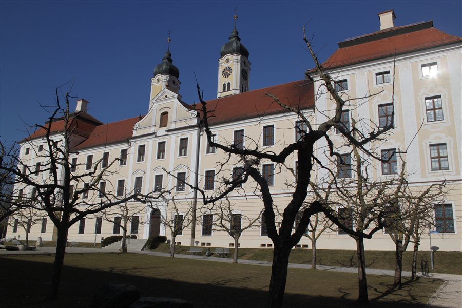 Kloster Roggenburg, Bayern